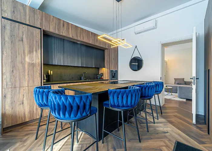 Euroliux With Free Parking Апартаменты *